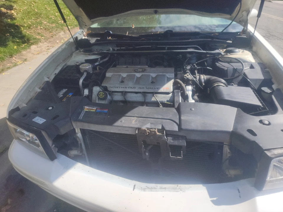 1998 Cadillac DeVille 7th Gen - Image 10 of 12
