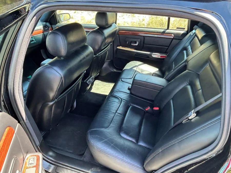 1998 Cadillac DeVille 7th Gen - Image 11 of 12