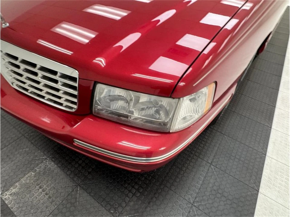 1998 Cadillac DeVille 7th Gen - Image 26 of 31