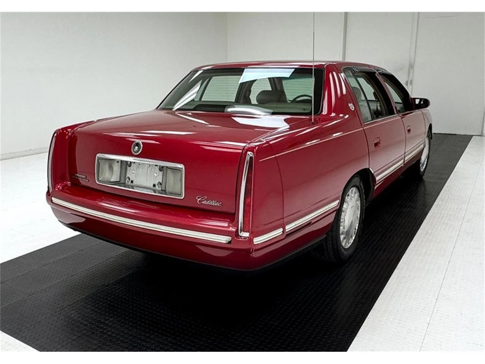 1998 Cadillac DeVille 7th Gen - Image 5 of 31