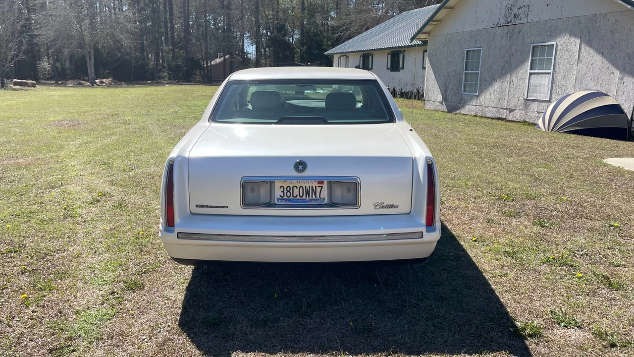 1998 Cadillac DeVille 7th Gen - Image 3 of 5