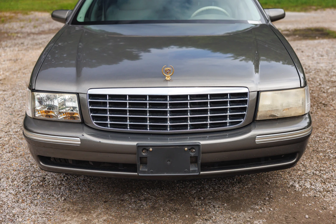 1998 Cadillac DeVille 7th Gen - Image 15 of 31
