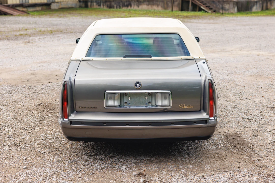 1998 Cadillac DeVille 7th Gen - Image 9 of 31