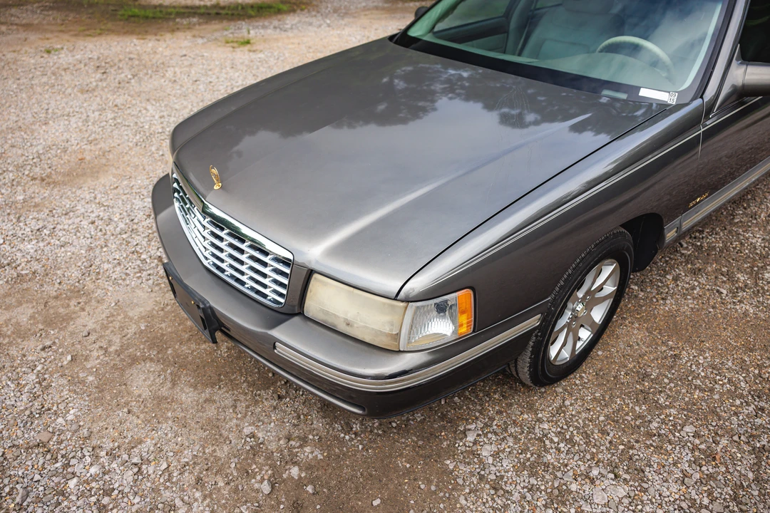 1998 Cadillac DeVille 7th Gen - Image 26 of 31