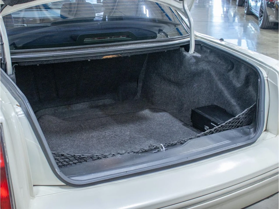 1998 Cadillac DeVille 7th Gen - Image 19 of 31