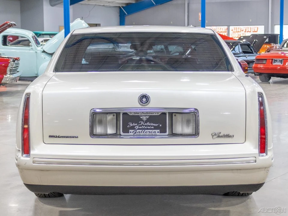 1998 Cadillac DeVille 7th Gen - Image 6 of 21
