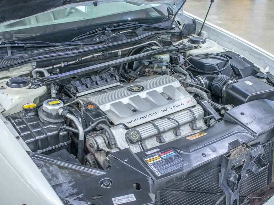 1998 Cadillac DeVille 7th Gen - Image 14 of 24