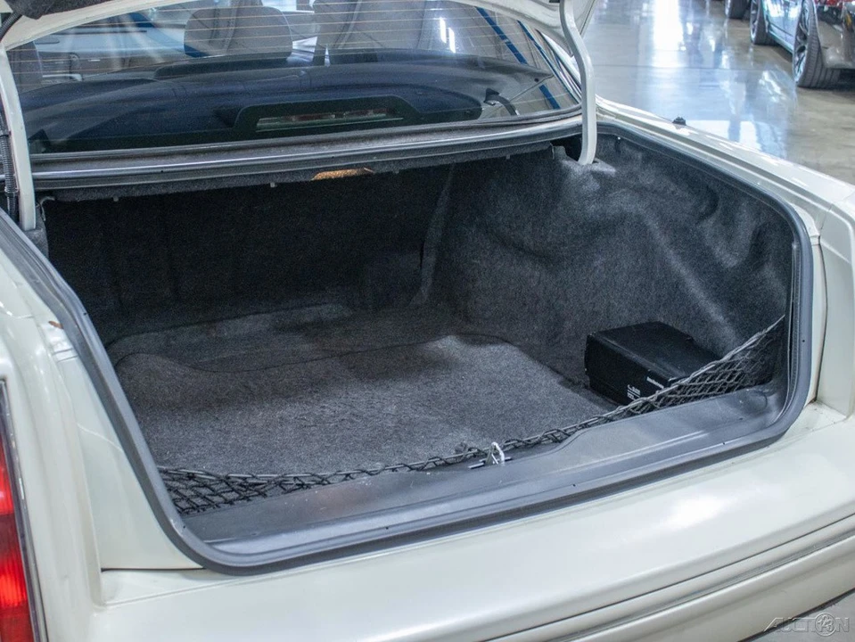 1998 Cadillac DeVille 7th Gen - Image 20 of 24