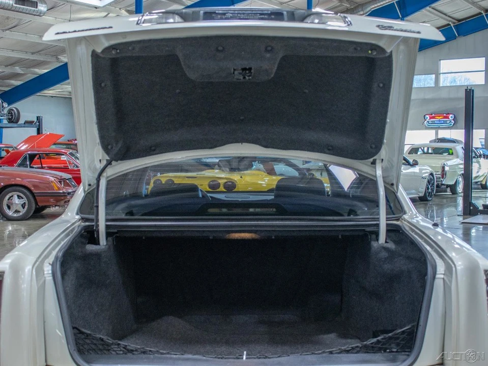1998 Cadillac DeVille 7th Gen - Image 17 of 24