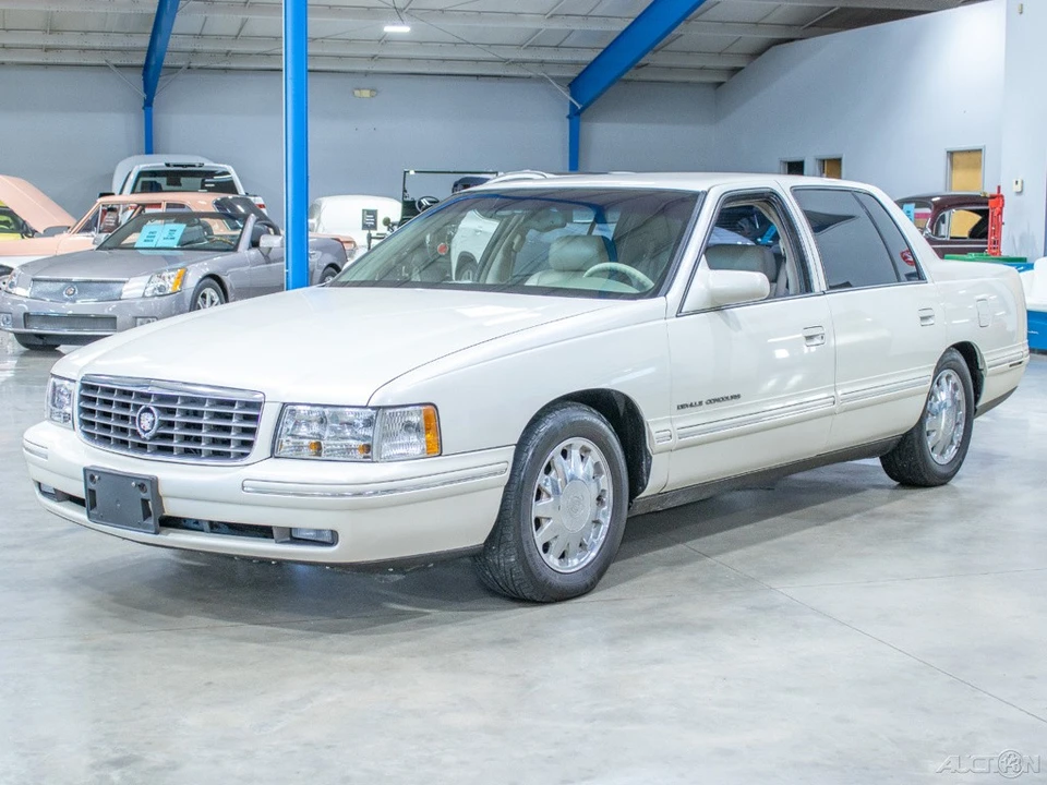 1998 Cadillac DeVille 8th Gen - Image 3 of 21