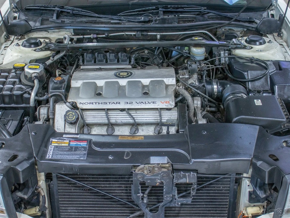 1998 Cadillac DeVille 8th Gen - Image 13 of 21