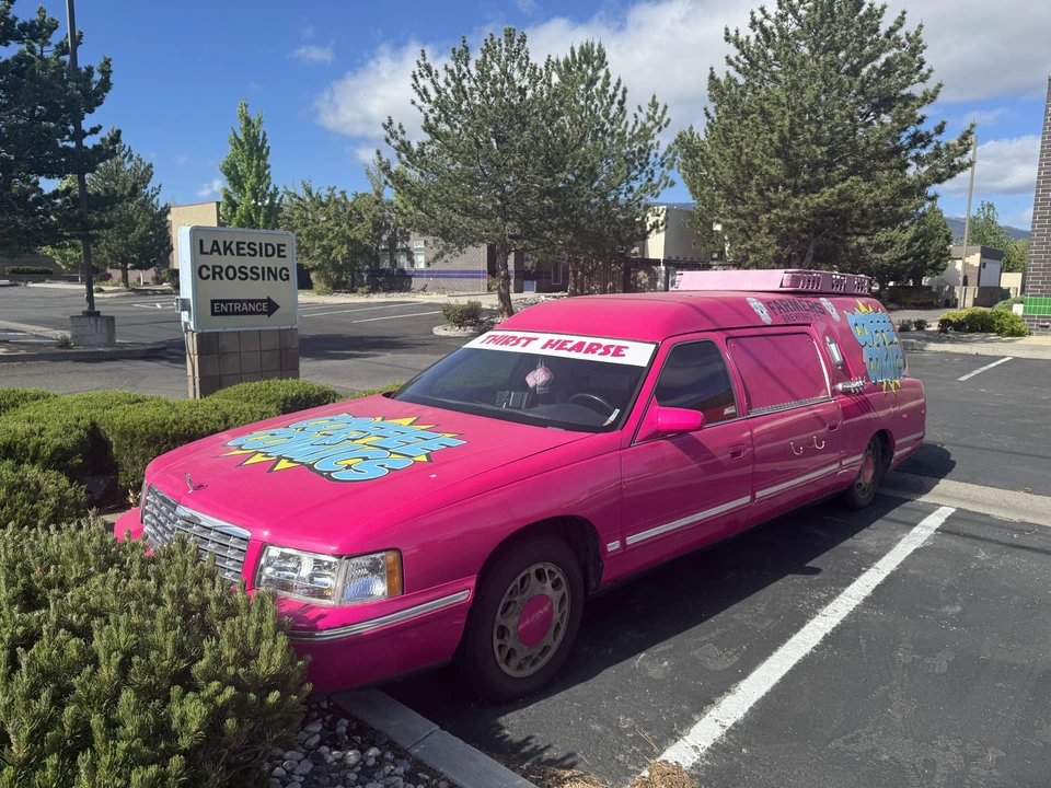 1998 Cadillac DeVille 7th Gen - Image 4 of 31