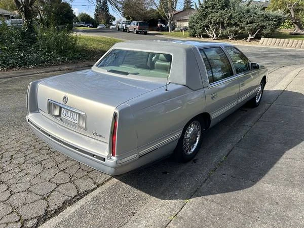 1998 Cadillac DeVille 8th Gen - Image 6 of 19