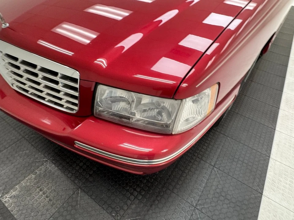 1998 Cadillac DeVille 7th Gen - Image 26 of 31