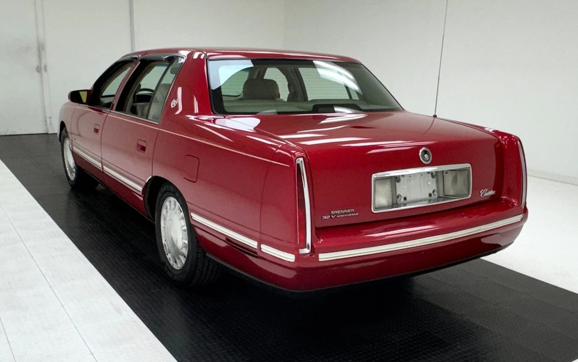 1998 Cadillac DeVille 7th Gen - Image 3 of 31