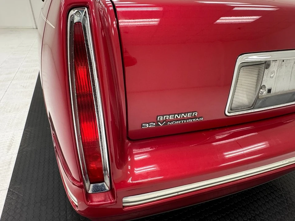 1998 Cadillac DeVille 7th Gen - Image 21 of 31