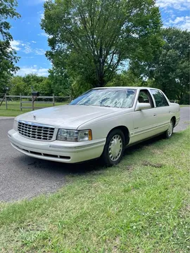 1998 Cadillac DeVille Sedan 4D