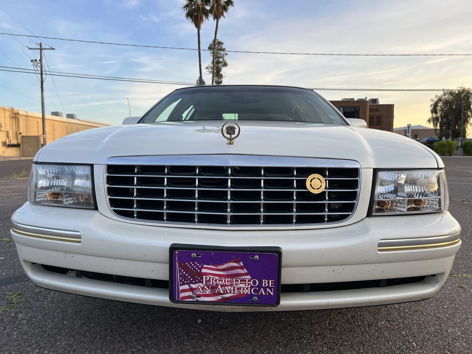 1998 Cadillac DeVille 7th Gen - Image 5 of 31