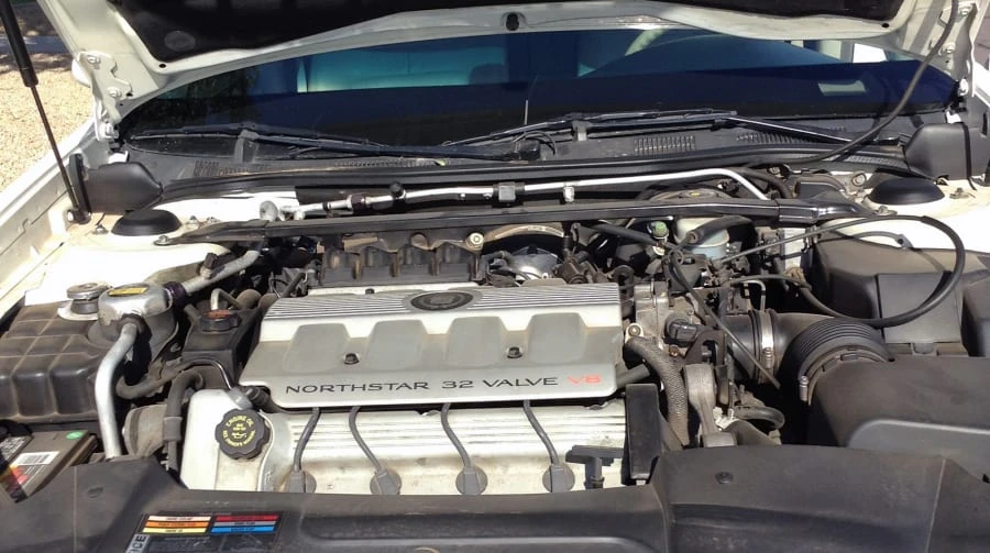 1998 Cadillac DeVille 7th Gen - Image 5 of 8