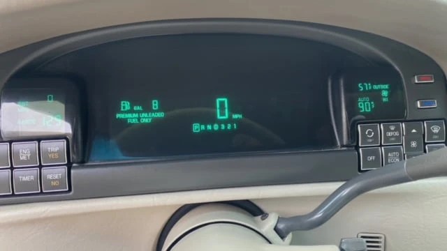 1998 Cadillac DeVille 7th Gen - Image 5 of 8