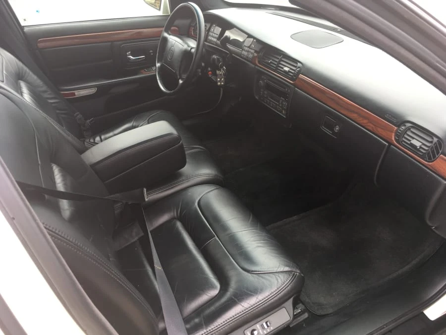 1998 Cadillac DeVille 7th Gen - Image 4 of 8