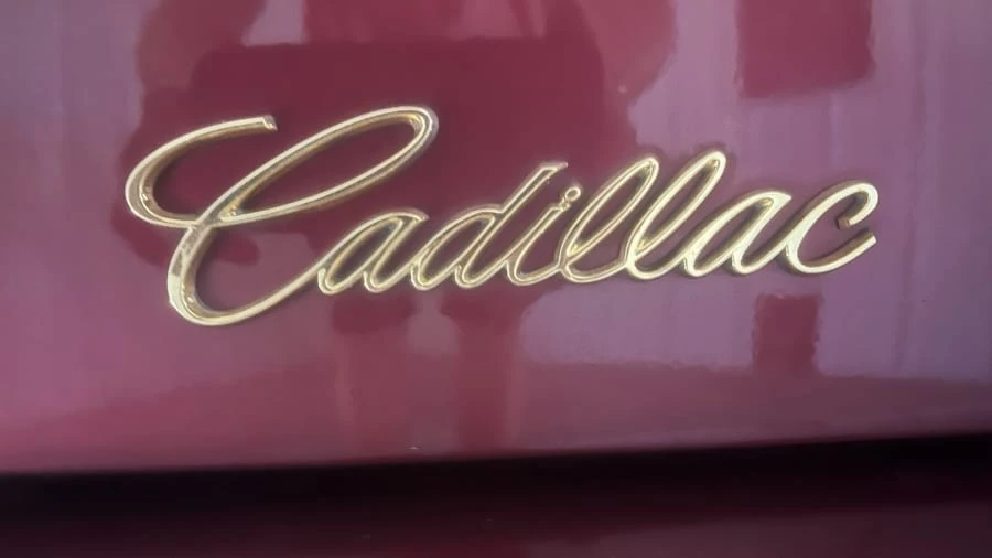 1998 Cadillac DeVille 7th Gen - Image 5 of 15