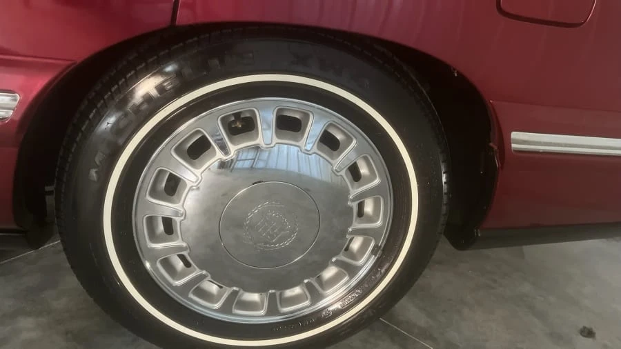 1998 Cadillac DeVille 7th Gen - Image 6 of 15
