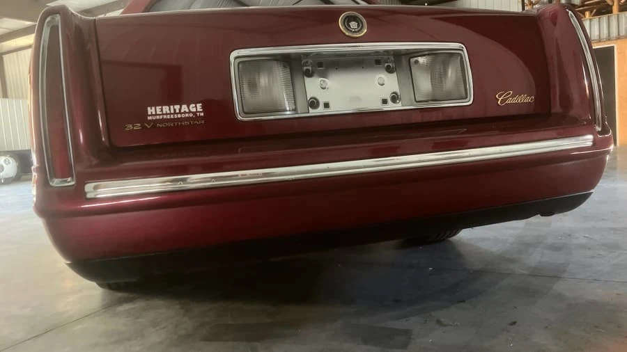 1998 Cadillac DeVille 7th Gen - Image 14 of 15