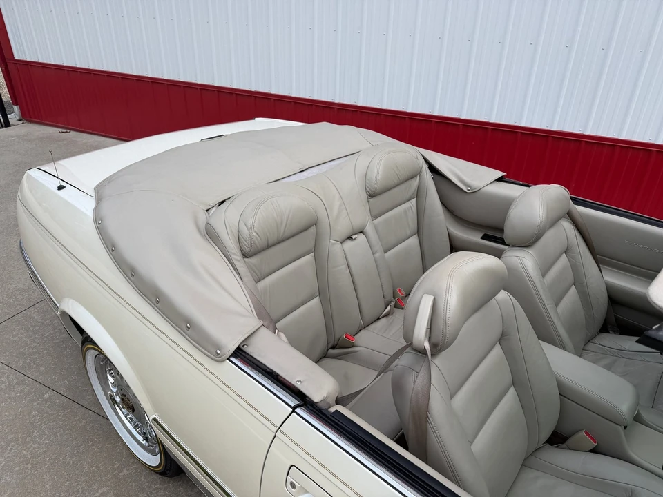 1998 Cadillac Eldorado 12th Gen - Image 24 of 31