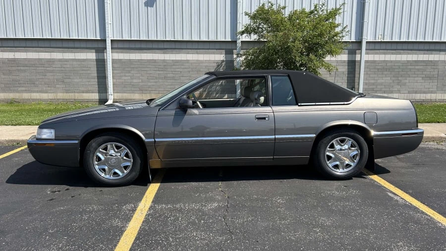 1998 Cadillac Eldorado 12th Gen - Image 2 of 9