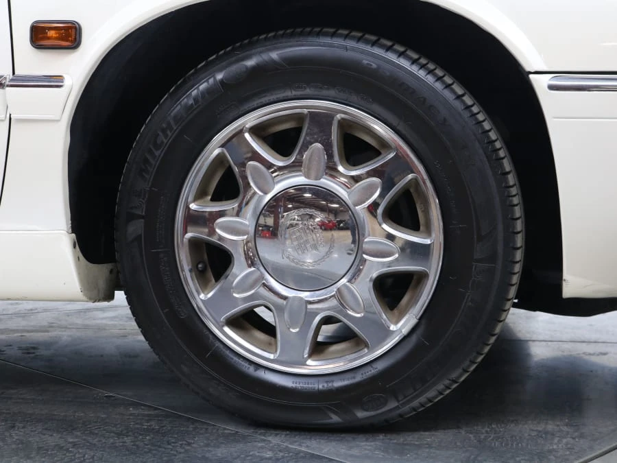 1998 Cadillac Eldorado 12th Gen - Image 9 of 31