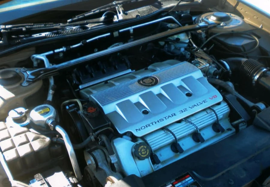 1998 Cadillac DeVille 7th Gen - Image 6 of 8