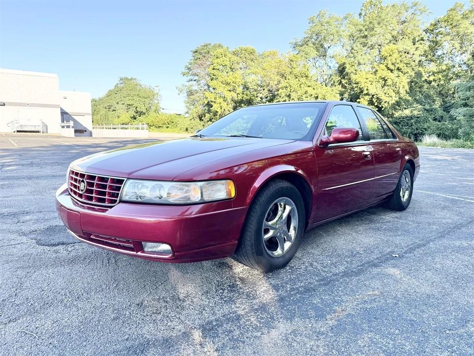1998 Cadillac Seville - Image 2 of 31