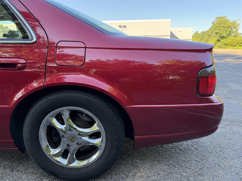 1998 Cadillac Seville - Image 20 of 31