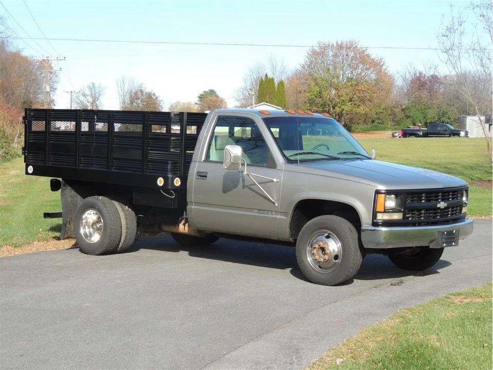1998 Chevrolet C/K 4th Gen - Image 2 of 31