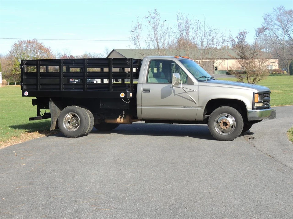 1998 Chevrolet C/K 4th Gen - Image 4 of 31