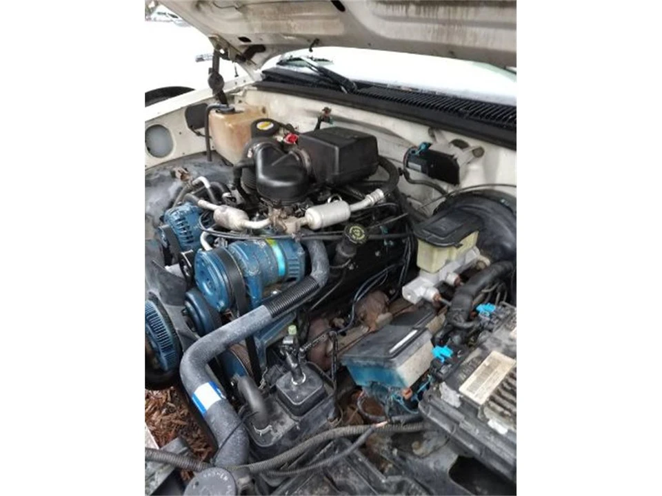 1998 Chevrolet C/K 4th Gen - Image 9 of 12