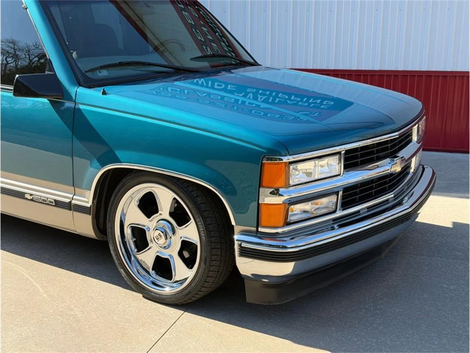 1998 Chevrolet C/K 4th Gen - Image 2 of 31