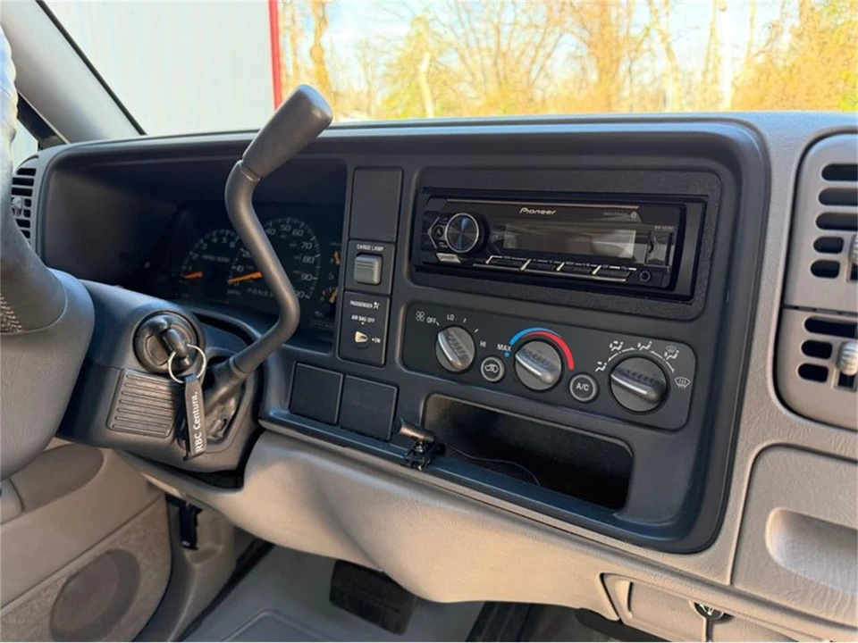 1998 Chevrolet C/K 4th Gen - Image 16 of 31