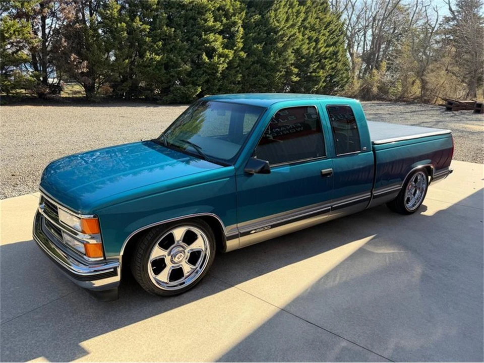 1998 Chevrolet C/K 4th Gen - Image 4 of 31