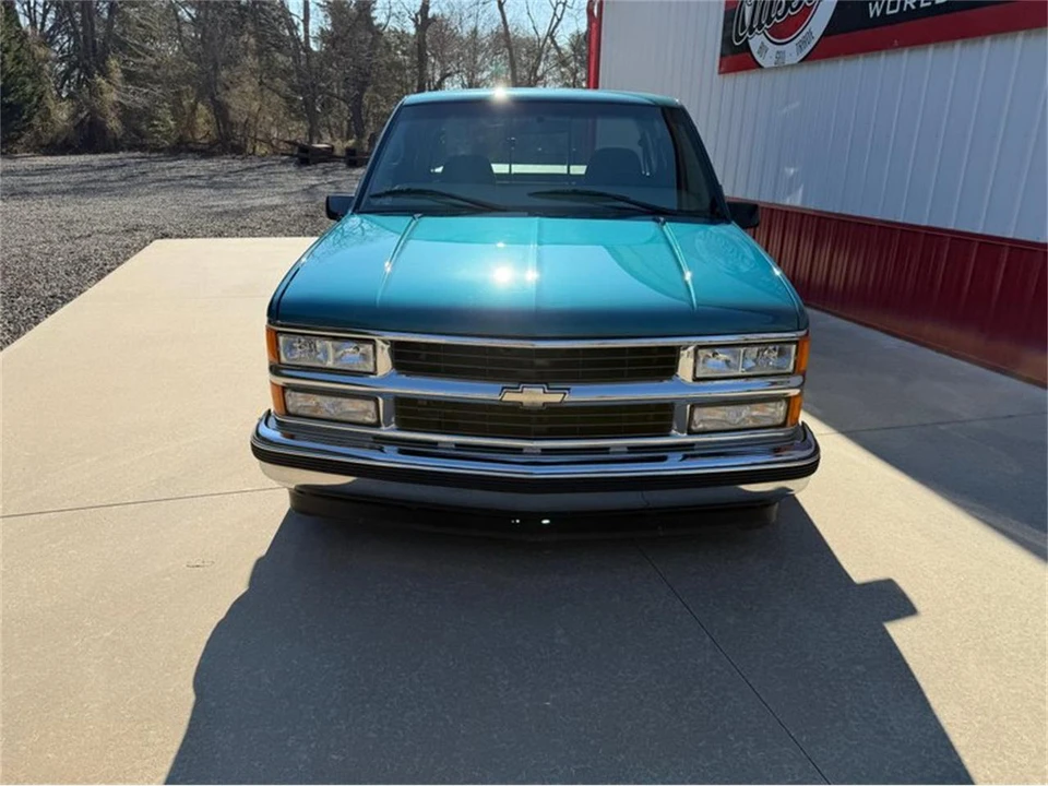 1998 Chevrolet C/K 4th Gen - Image 28 of 31