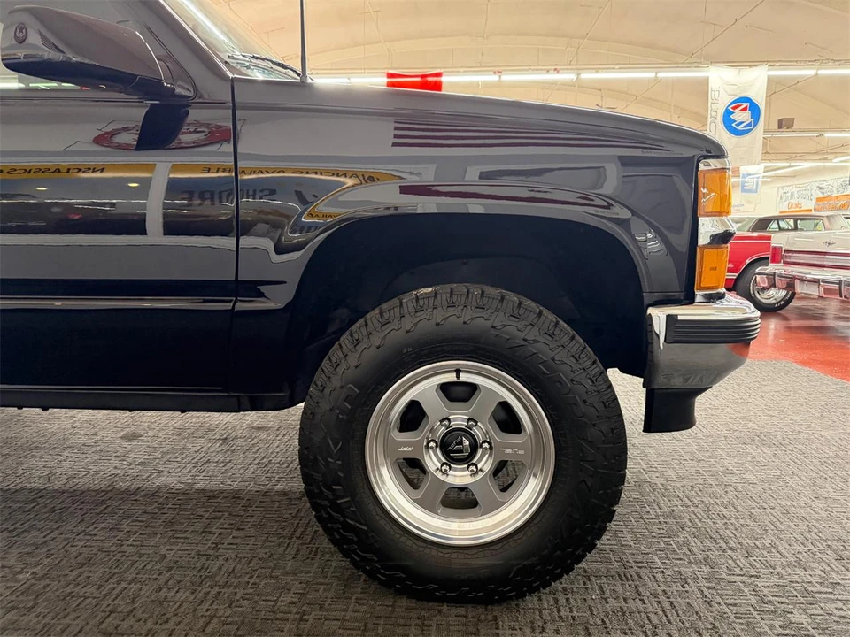 1998 Chevrolet C/K 4th Gen - Image 25 of 31