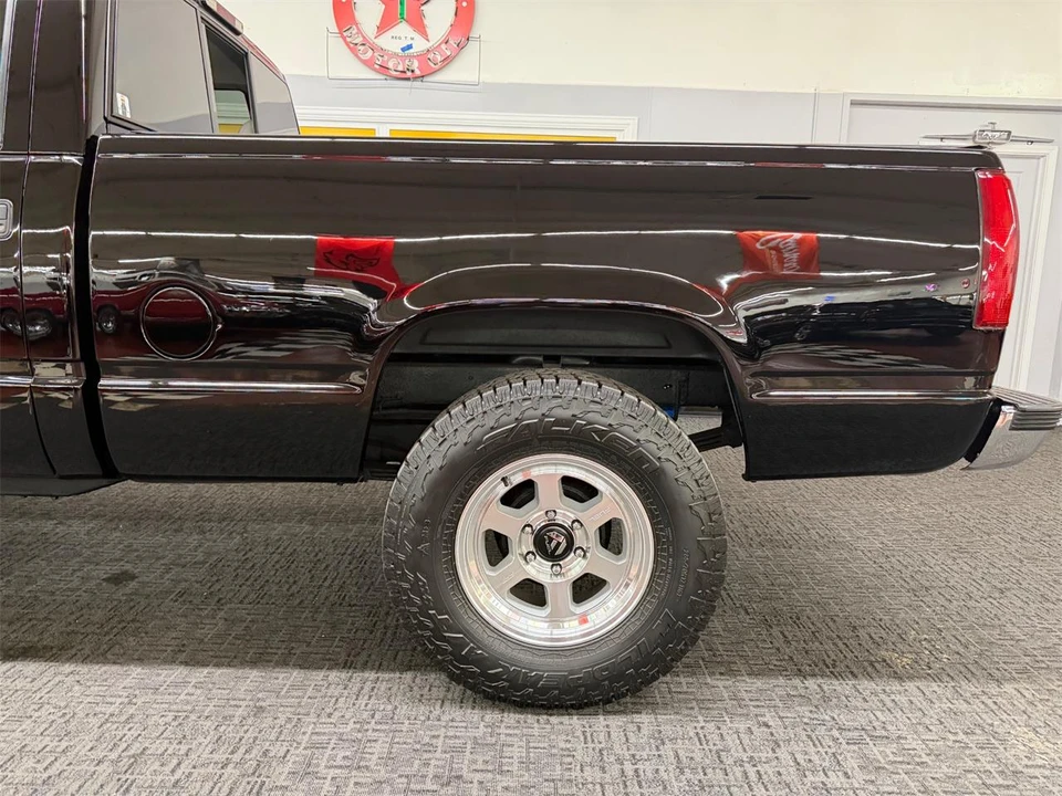 1998 Chevrolet C/K 4th Gen - Image 18 of 31
