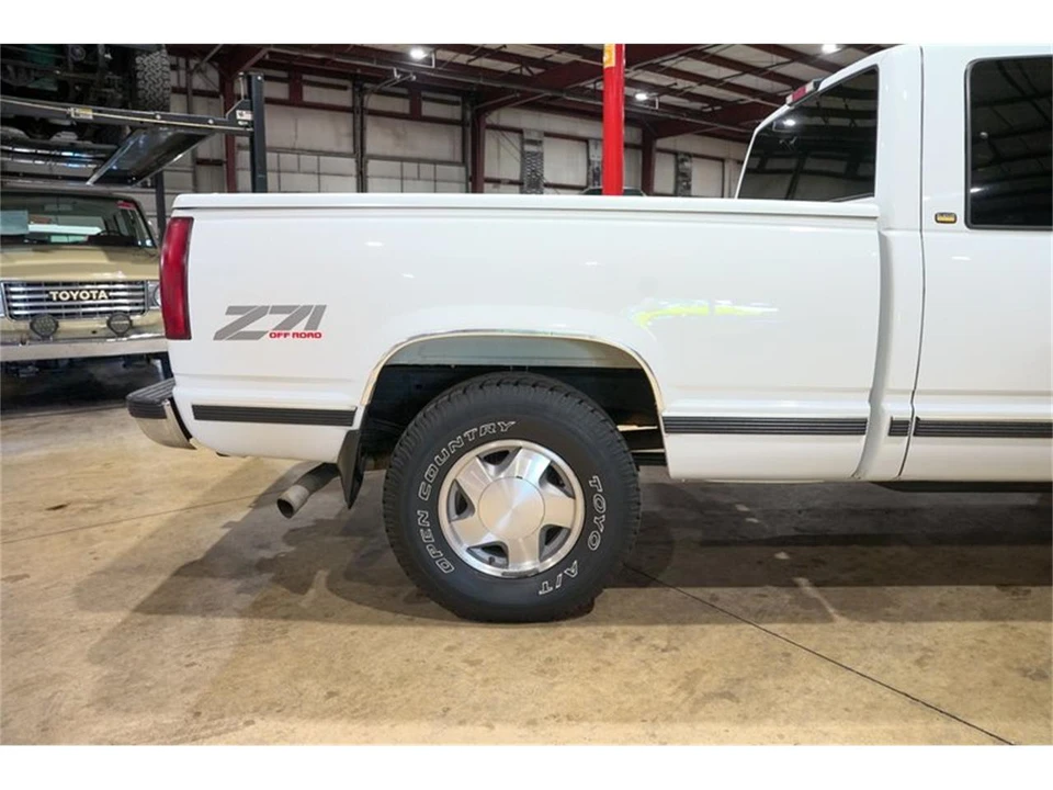 1998 Chevrolet C/K 4th Gen - Image 9 of 31