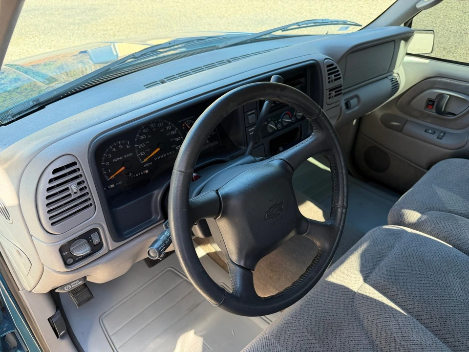 1998 Chevrolet C/K 4th Gen - Image 6 of 31