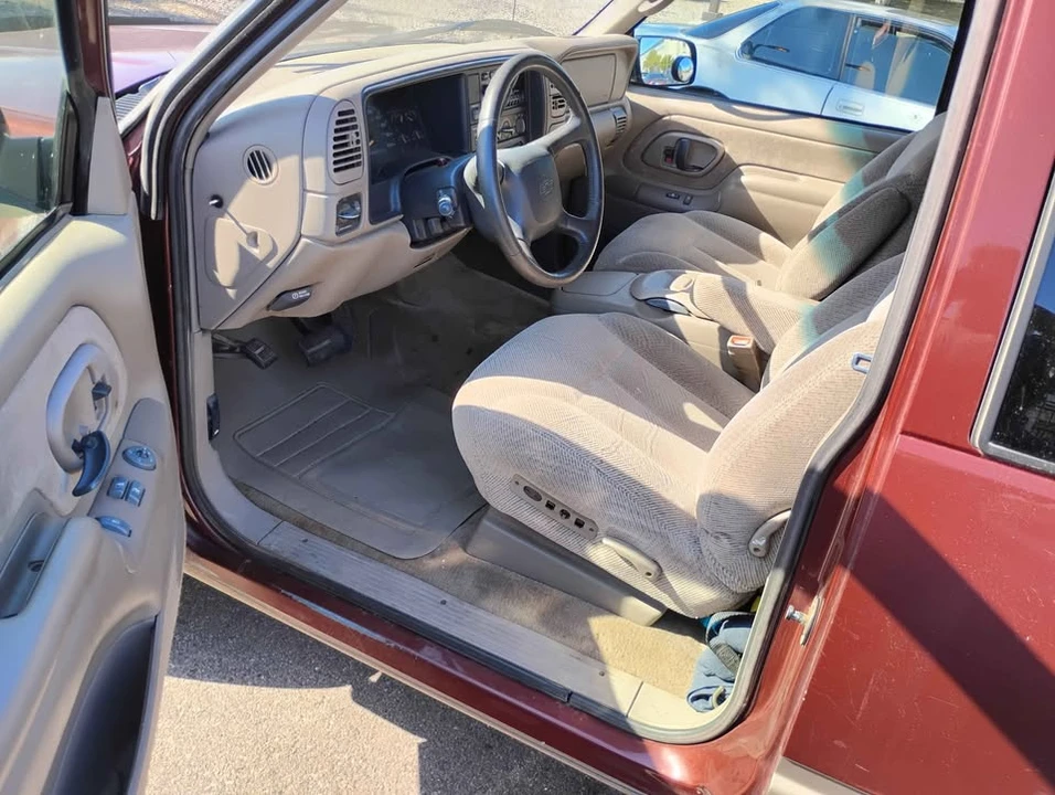 1998 Chevrolet C/K 4th Gen - Image 3 of 9