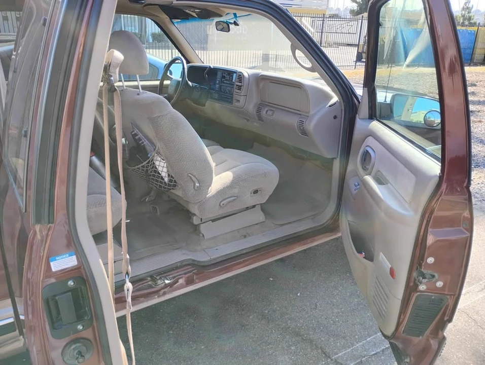 1998 Chevrolet C/K 4th Gen - Image 2 of 9
