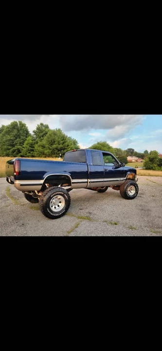 1998 Chevrolet C/K 4th Gen - Image 2 of 20