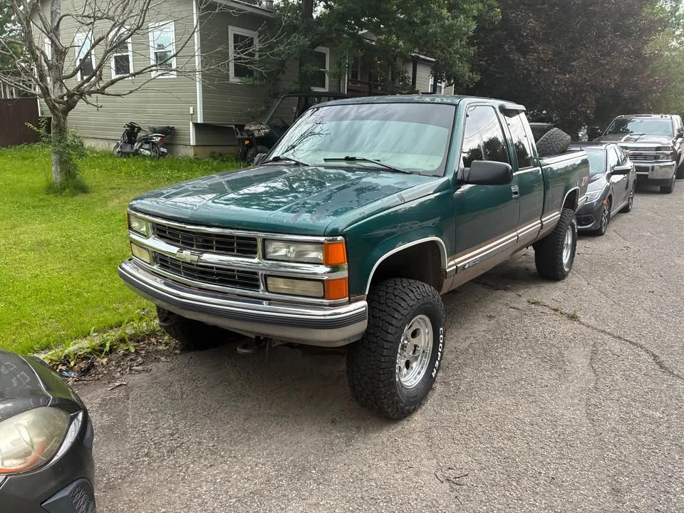 1998 Chevrolet C/K 4th Gen - Image 2 of 5