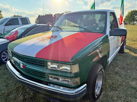 1998 Chevrolet 1500 Regular Cab Short Bed
